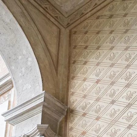 Maria Boutique Apartahotel 4*