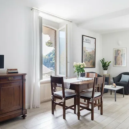 Maria Boutique Aparthotel 3*